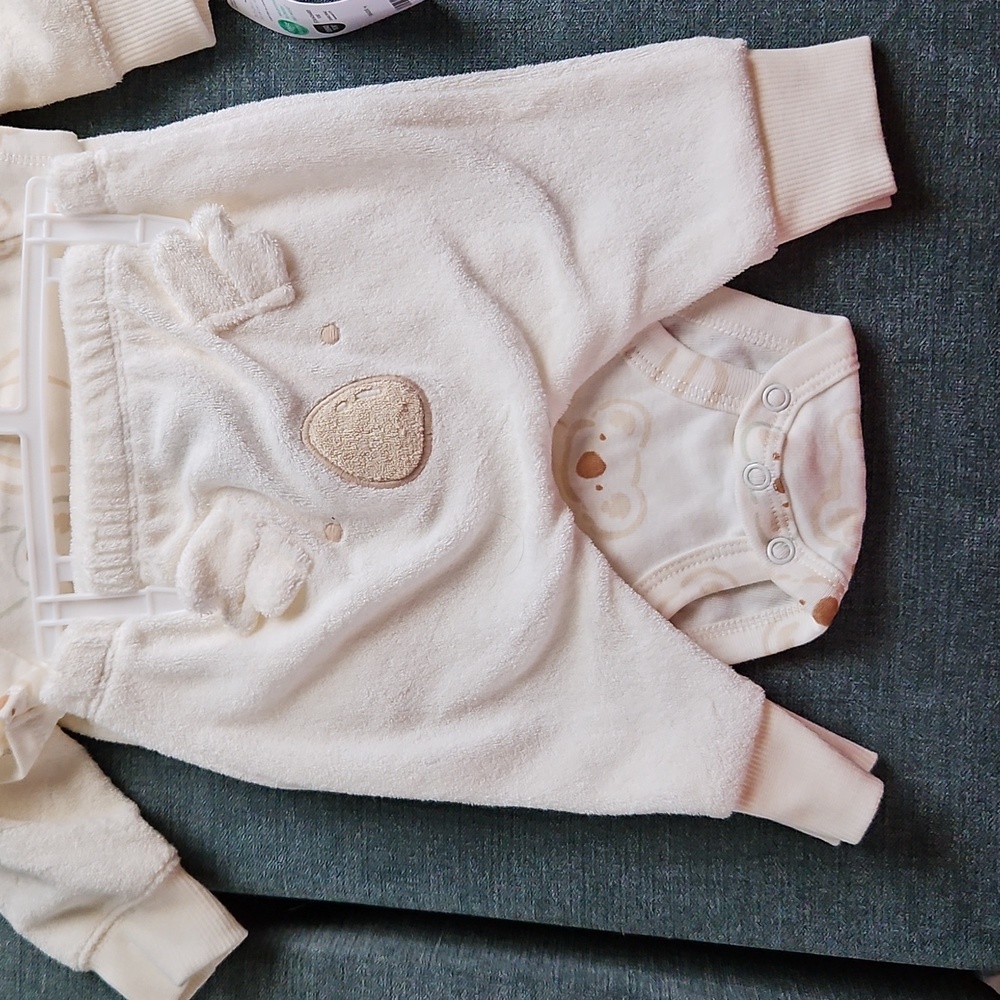 Carter's Cream Baby Matching Set - Picture 2 of 5